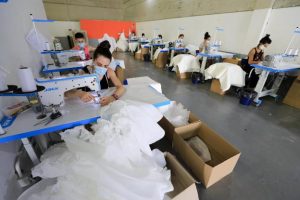 FOTO EMPRESA MEDYCAF TEXTIL detector de caidas para personas mayores